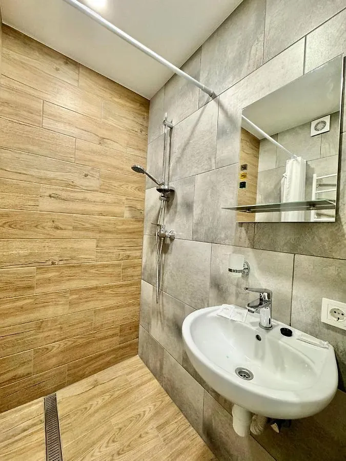 Апартаменти Тц Україна М. Університет Kyiv Apartment